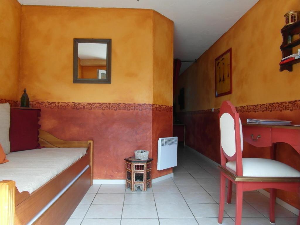 Chambres D'Hotes Domaine De Compostelle Casteide-Candau Chambre photo